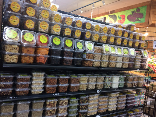 Supermarket «Farmers Market by Food Bazaar Supermarket», reviews and photos, 345 Huntington Turnpike, Bridgeport, CT 06610, USA