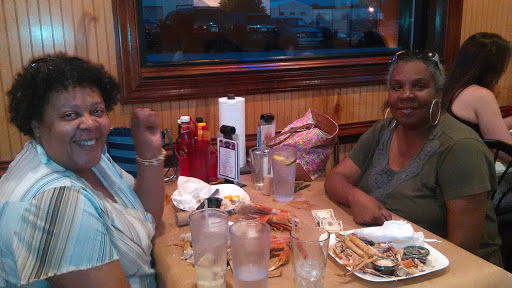 Seafood Restaurant «Hilltop Crab House», reviews and photos, 8980 Gap Newport Pike, Toughkenamon, PA 19374, USA