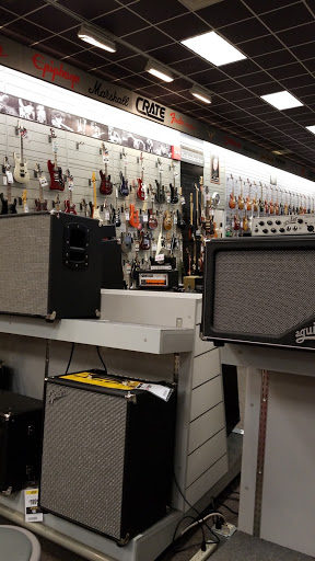 Musical Instrument Store «Sam Ash Music Stores», reviews and photos, 11805 Commons Dr, Cincinnati, OH 45246, USA