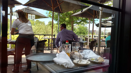 Restaurant «The Cheesecake Factory», reviews and photos, 930 N Milwaukee Ave, Lincolnshire, IL 60069, USA