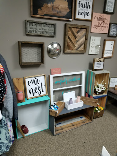 Antique Store «Trends N Treasures Merchants», reviews and photos, 1306 S 12th St H, Murray, KY 42071, USA