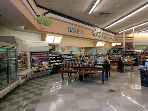 Supermarket «Save Mart Supermarkets», reviews and photos, 828 J St, Marysville, CA 95901, USA