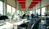 Atmosphère du Restaurant gastronomique restaurant Le Prince Noir par vivien durand à Lormont - n°14