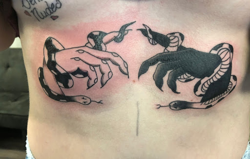 Tattoo Shop «Guerilla Tattoo», reviews and photos, 19 W King St, Shippensburg, PA 17257, USA