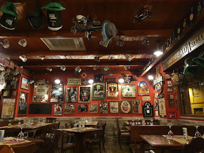 Red Fox kitchen&pub since 1981 - Via S. Giovanni, 400/e, 09127 Cagliari CA, Italy