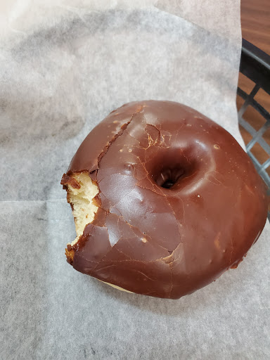 Donut Shop «Honeys Donuts», reviews and photos, 4801 Laguna Blvd # 102, Elk Grove, CA 95758, USA