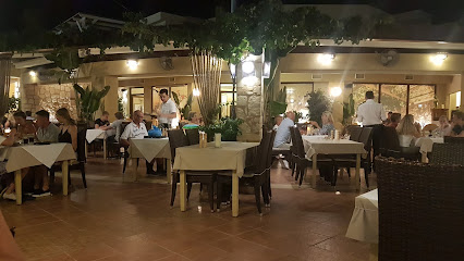 Skoniako Greek Restaurant