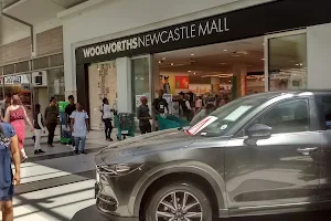 Woolworths CASTLE ROCK image