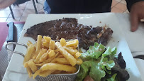 Steak du Restaurant La Taverne à Villeneuve-le-Comte - n°3