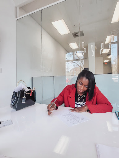 Real Estate Agency «Kris Weaver Real Estate Team», reviews and photos, 2901 S Lynnhaven Rd, Virginia Beach, VA 23452, USA