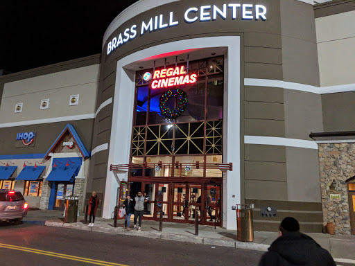 Movie Theater «Regal Brass Mill Stadium 12», reviews and photos, 495 Union St, Waterbury, CT 06706, USA