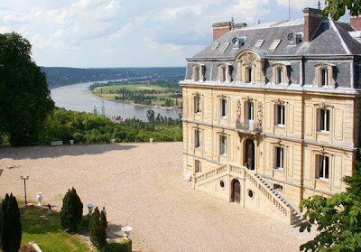 Château du Rouvray à Moulineaux