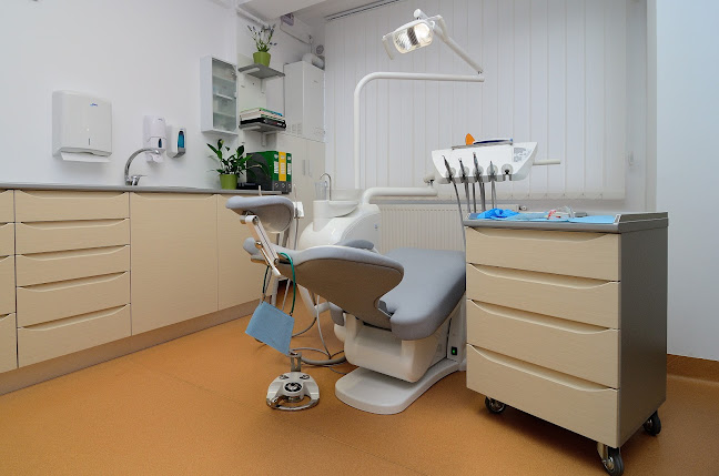 Dentarmonia - Clinica dentara - Dentist