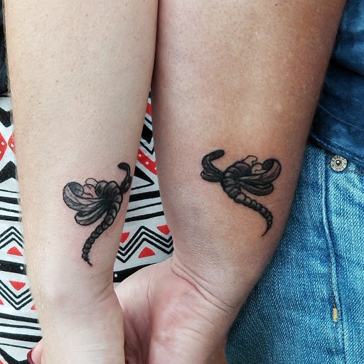 Tattoo Shop «Seven Daggers Tattoo Studio», reviews and photos, 1102 2nd Ave, Opelika, AL 36801, USA