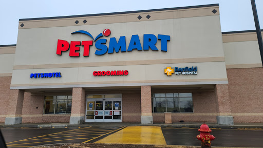 PetSmart, 5151 E 82nd St, Castleton, IN 46250, USA, 