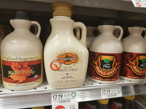 Liquor Store «Publix Liquors at Brickell Village», reviews and photos, 118 SW 13th St, Miami, FL 33130, USA