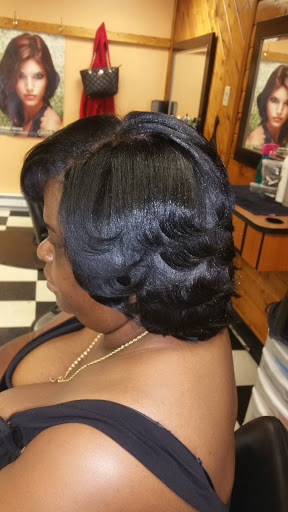 Beauty Salon «Vip Dominican Beauty Salon», reviews and photos, 377 Blackwood Clementon Rd, Lindenwold, NJ 08021, USA