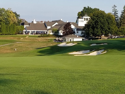 Country Club «Orchard Lake Country Club», reviews and photos, 5000 W Shore Dr, West Bloomfield Township, MI 48324, USA