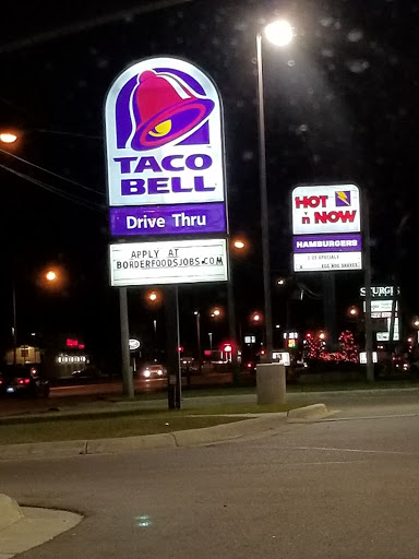 Shopping Mall «Sturgis Plaza», reviews and photos, 753 S Centerville Rd, Sturgis, MI 49091, USA