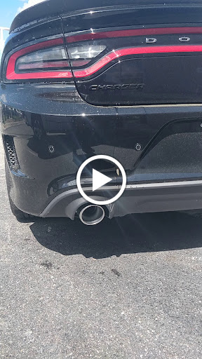 Jeep Dealer «Haley Chrysler Dodge Jeep Ram - Airport», reviews and photos, 5400 S Laburnum Ave, Richmond, VA 23231, USA