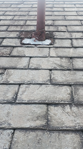 Roofing Contractor «EAS Roofing», reviews and photos, 1049 William Flinn Hwy, Glenshaw, PA 15116, USA