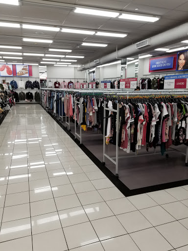 Clothing Store «Burlington Coat Factory», reviews and photos, 2543 Webster Ave, Bronx, NY 10458, USA