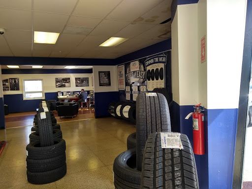 Car Repair and Maintenance «Pep Boys Auto Service & Tire», reviews and photos, 79 NJ-35, Eatontown, NJ 07724, USA