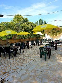 Atmosphère du Restaurant Taverne du Céou à Saint-Cybranet - n°2