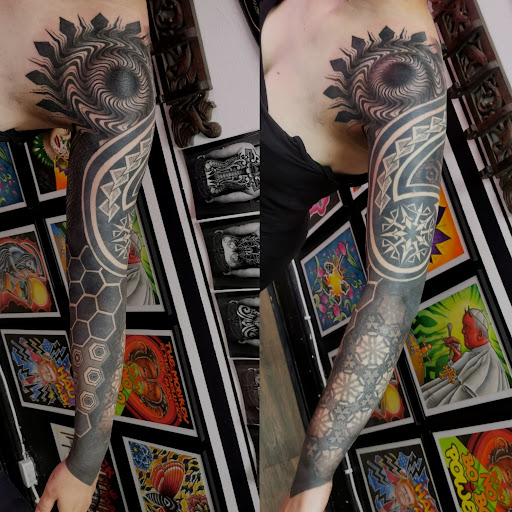 Pain't'house Tattoo : Best Tattoo Studio and Professional Tattoo Artist in Hamburg , Germany