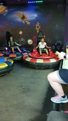 Amusement Center «Goofballs Family Fun Center», reviews and photos, 1113 Murfreesboro Rd #360, Franklin, TN 37064, USA