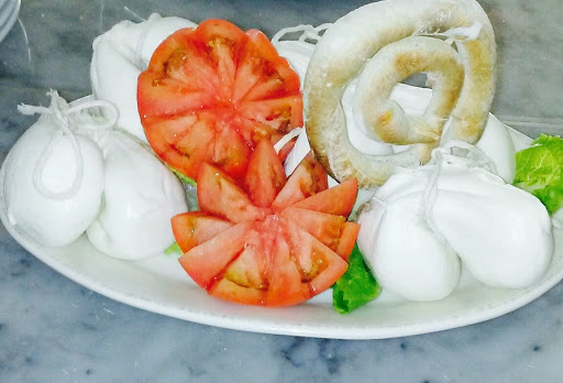 Italian Restaurant «Molto Trattoria», reviews and photos, 368 5th Ave S, Naples, FL 34102, USA