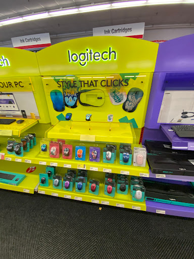 Office Supply Store «Staples», reviews and photos, 933 Montgomery Ave, Narberth, PA 19072, USA