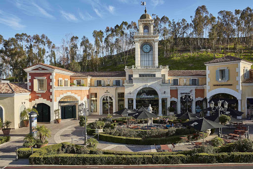 Shopping Mall «The Commons at Calabasas», reviews and photos, 4799 Commons Way, Calabasas, CA 91302, USA