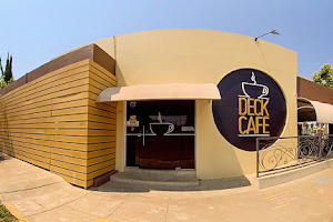 Deck café image