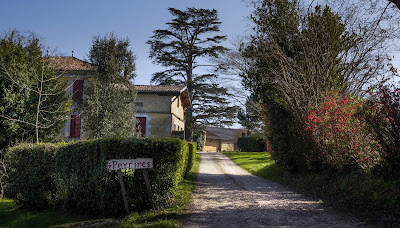 Château Peyrines à Mourens