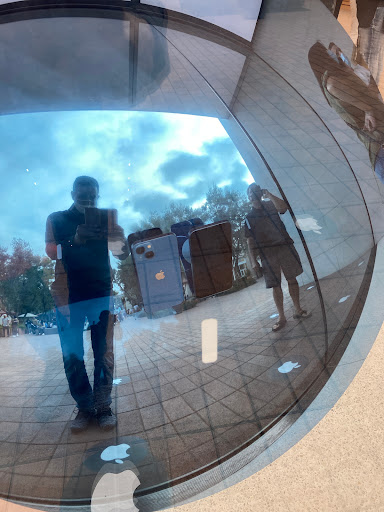 Computer Store «Apple Irvine Spectrum Center», reviews and photos, 763 Spectrum Center Dr, Irvine, CA 92618, USA