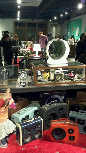 Electronics Store «Dijital Fix», reviews and photos, 820 Valencia St, San Francisco, CA 94110, USA