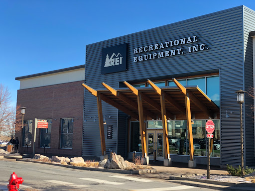 REI, 14696 Delaware St, Westminster, CO 80023, USA, 