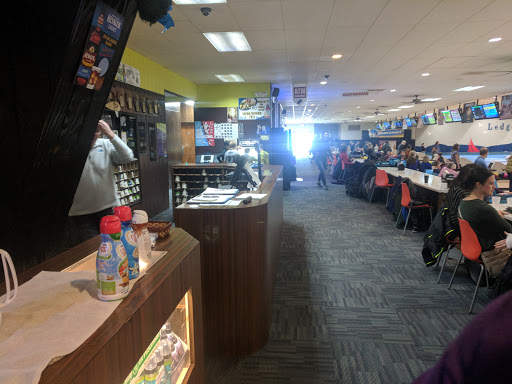 Sports Bar «Ledgeview Lanes Inc», reviews and photos, 170 Prairie Rd, Fond du Lac, WI 54935, USA