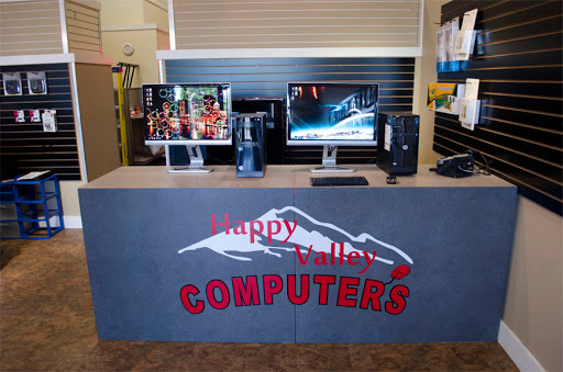 Mobile Phone Repair Shop «Gadget Tech Computer & Apple Repair - Happy Valley - Clackamas - Gresham», reviews and photos, 15731 SE Happy Valley Town Center Dr, Happy Valley, OR 97086, USA