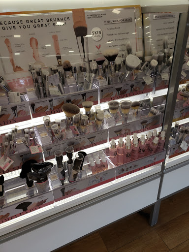 Hair Salon «Ulta Beauty», reviews and photos, 103 N Cattlemen Rd, Sarasota, FL 34232, USA