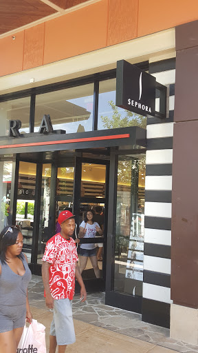 Cosmetics Store «SEPHORA», reviews and photos, 15900 La Cantera Pkwy #7720, San Antonio, TX 78256, USA