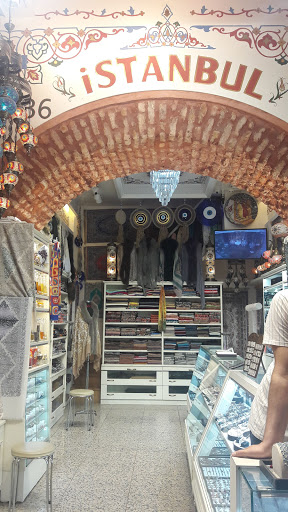 Trinket shops in Istanbul