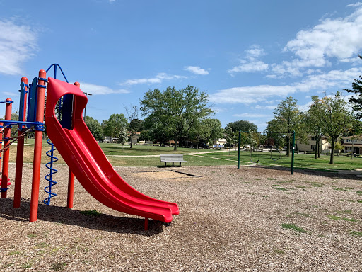 Park «Woodland Park», reviews and photos, 1200 N Western Ave, Park Ridge, IL 60068, USA