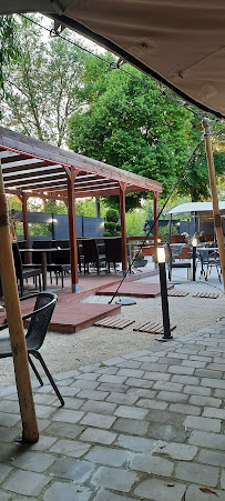 Atmosphère du Restaurant L'Ermitage | Bar Chalifert (77) | Traiteur Evénementiel - n°2