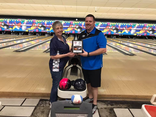 Bowling Alley «Pin Street At Fort Myers», reviews and photos, 4140 Fowler St, Fort Myers, FL 33901, USA