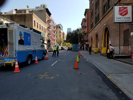 Thrift Store «The Salvation Army», reviews and photos