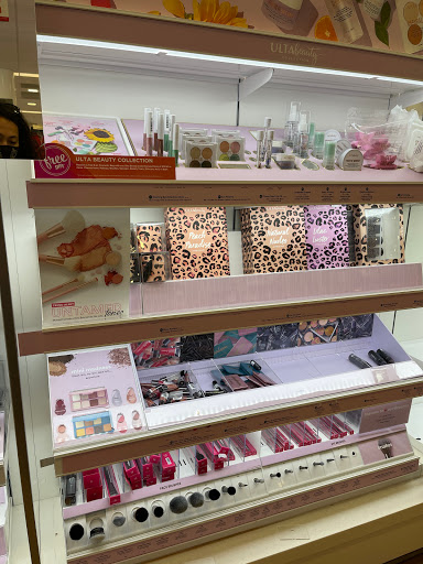 Hair Salon «Ulta Beauty», reviews and photos, 1405 Som Center Rd, Mayfield Heights, OH 44124, USA