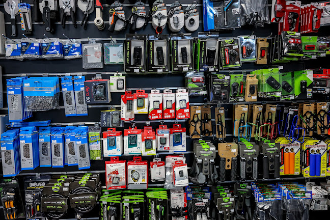 BukBike: sklep i serwis rowerowy Rafała Szyndlarewicza - Sklep rowerowy