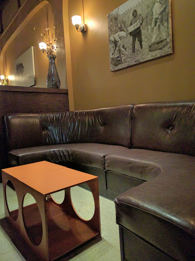 Bar «Luis Wine Bar», reviews and photos, 1021 Higuera St, San Luis Obispo, CA 93401, USA